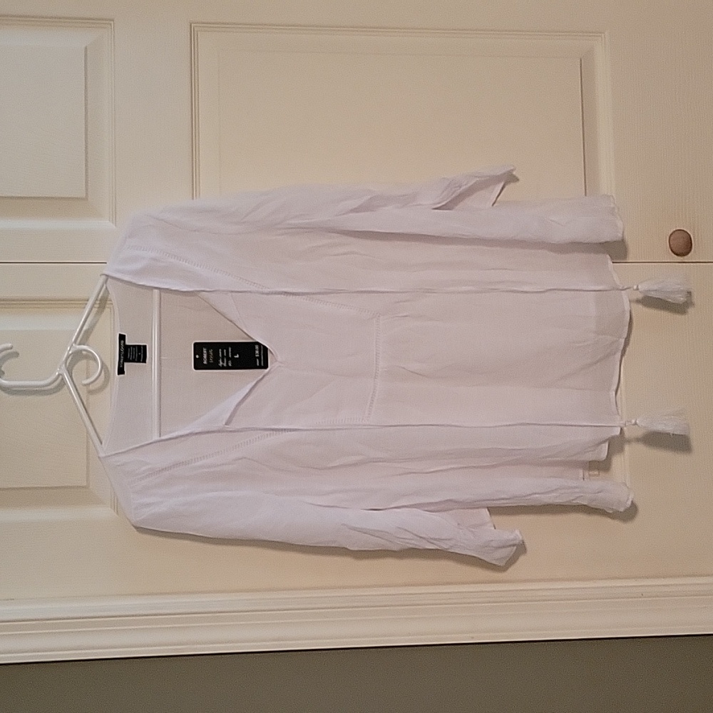 White Robert Louis shirt